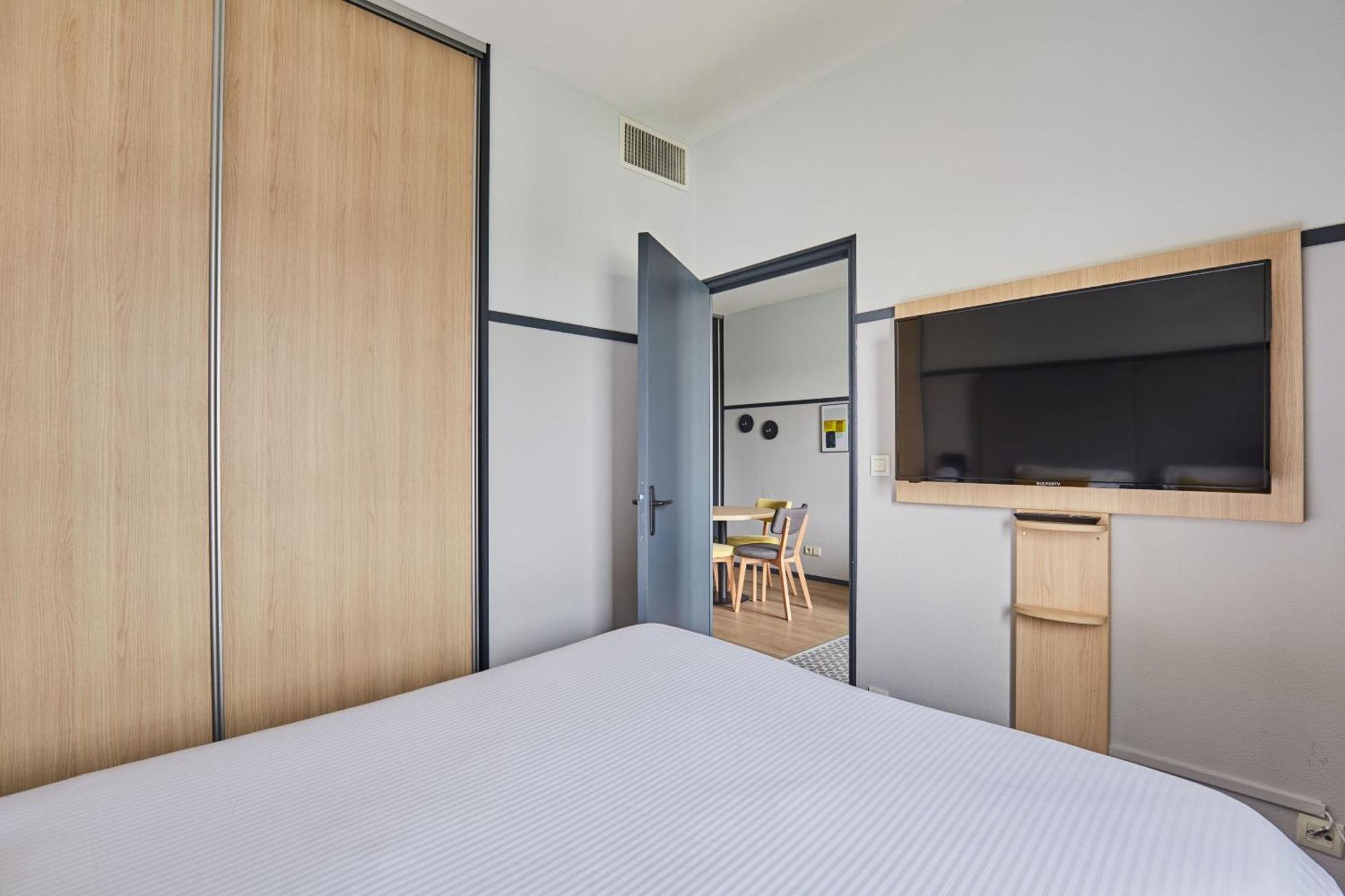Appart'Hotel Odalys City - Bioparc Lyon Est Luaran gambar
