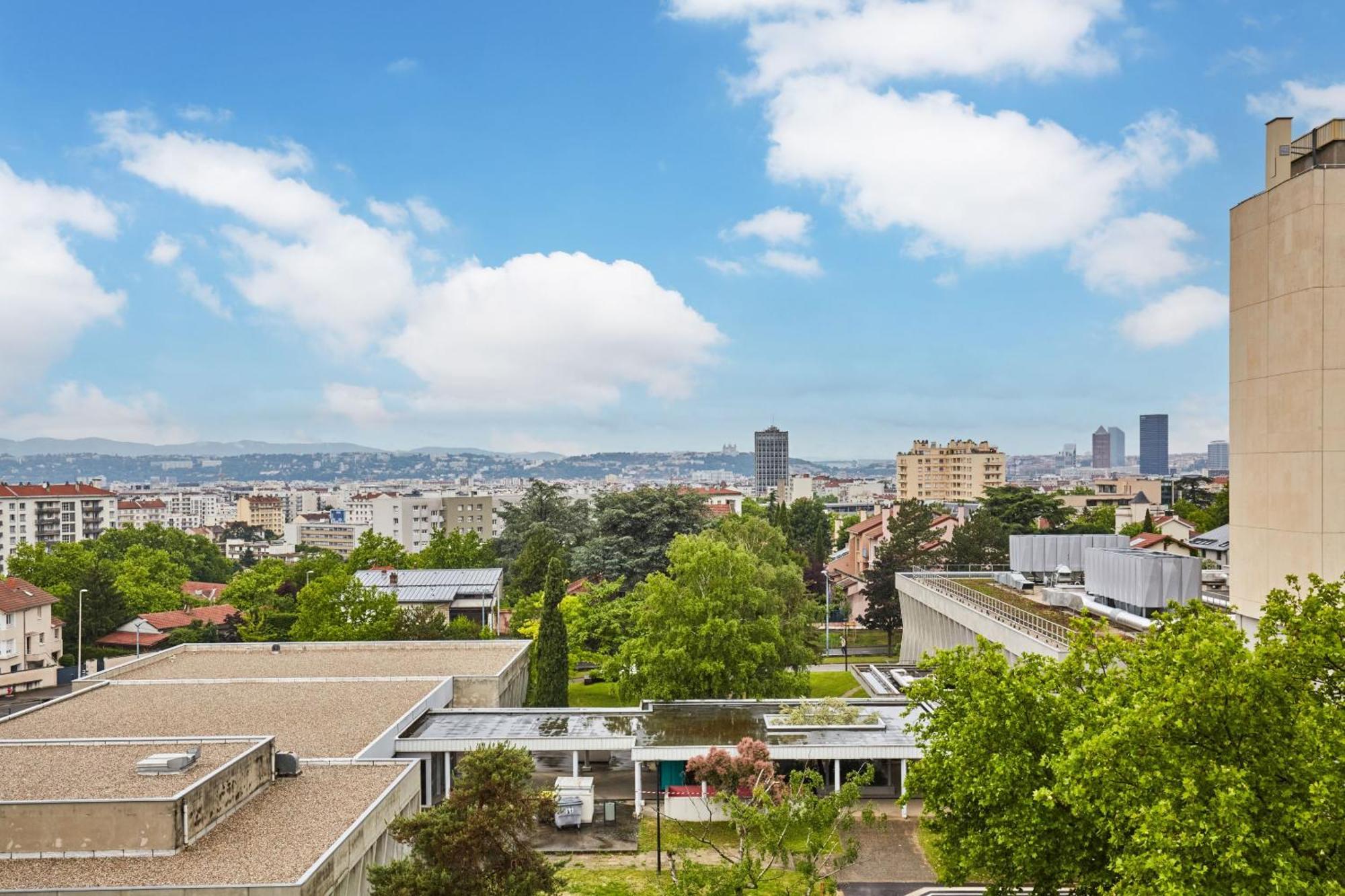 Appart'Hotel Odalys City - Bioparc Lyon Est Luaran gambar
